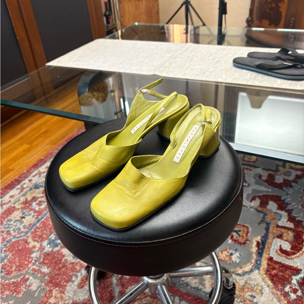 Pura Lopez Lime Yellow Leather Slingback Mules - Picture 13 of 16